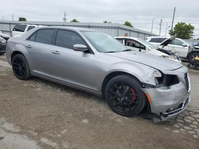 2016 Chrysler 300 Limited