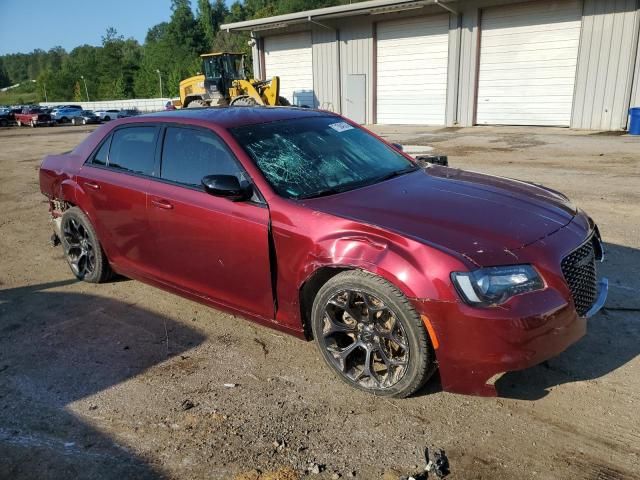 2019 Chrysler 300 Touring