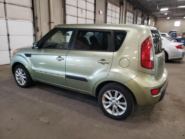 2013 KIA Soul +