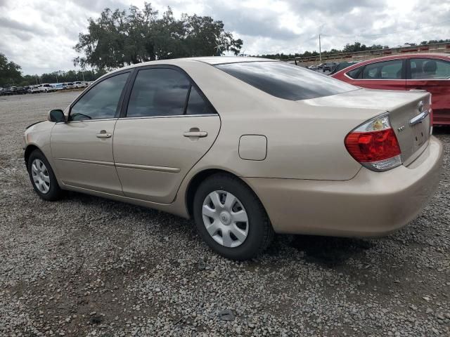 2005 Toyota Camry LE