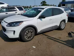 Salvage cars for sale at Woodhaven, MI auction: 2022 Ford Escape SE