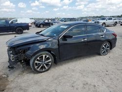 Nissan Altima salvage cars for sale: 2017 Nissan Altima 2.5