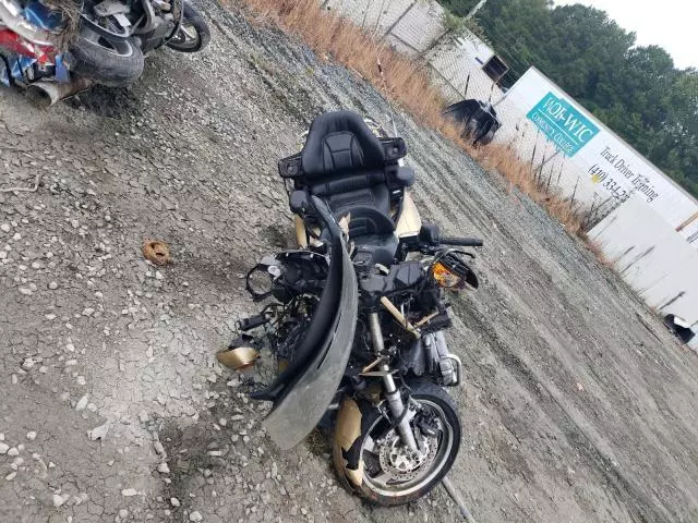 2006 Honda GL1800