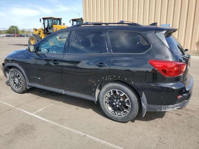 2020 Nissan Pathfinder SV