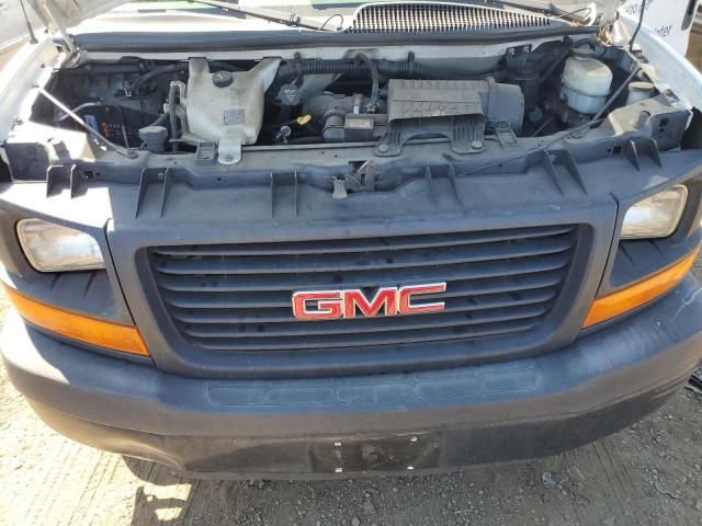 2011 GMC Savana G2500