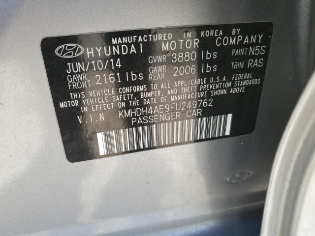 2015 Hyundai Elantra SE