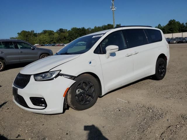 2021 Chrysler Pacifica Hybrid Touring L