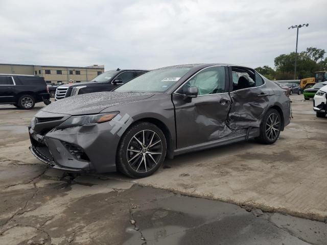 2023 Toyota Camry SE Night Shade