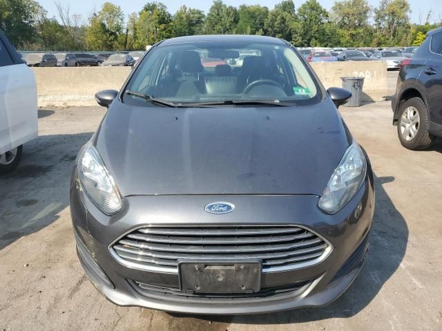 2016 Ford Fiesta SE