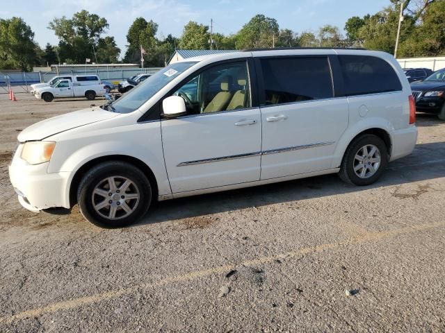 2011 Chrysler Town & Country Touring