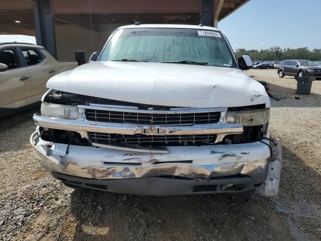 2004 Chevrolet Suburban C1500