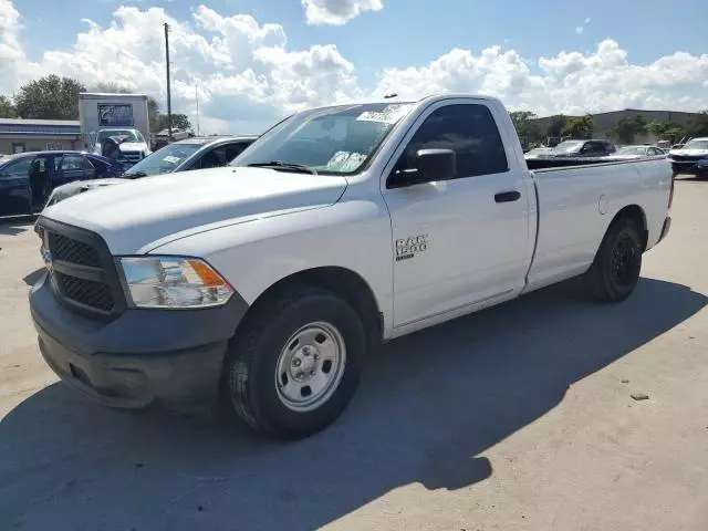 2020 Dodge RAM 1500 Classic Tradesman