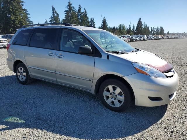 2006 Toyota Sienna CE