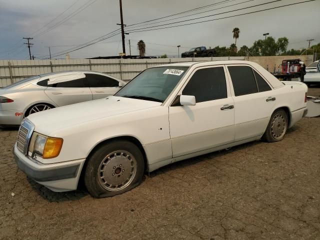 1991 Mercedes-Benz 300 E