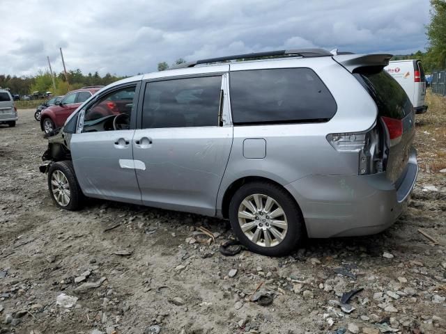 2012 Toyota Sienna XLE