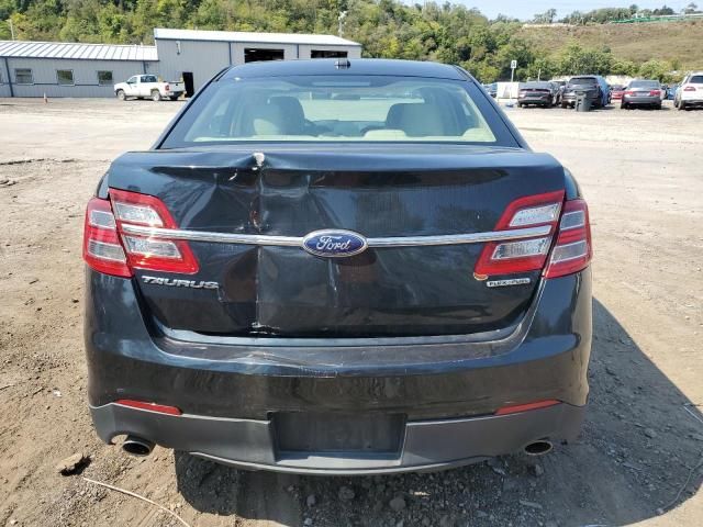 2014 Ford Taurus SE