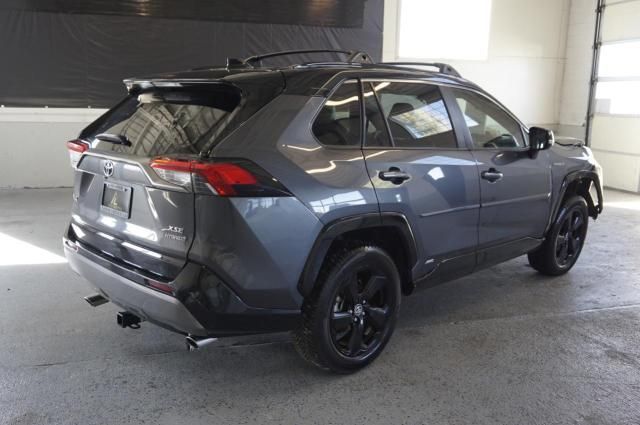 2020 Toyota Rav4 XSE