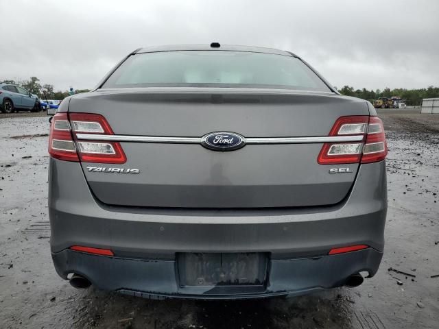 2014 Ford Taurus SEL