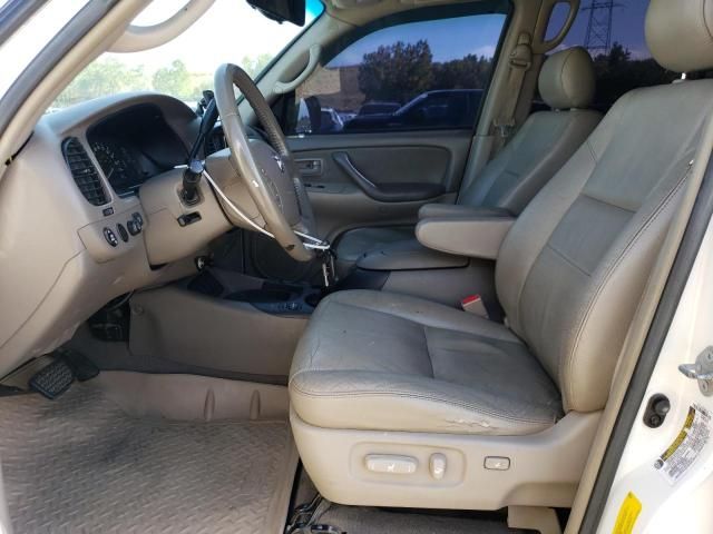 2005 Toyota Sequoia SR5