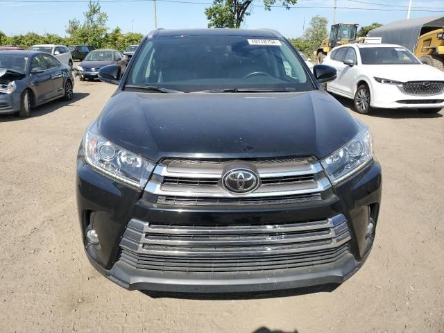 2018 Toyota Highlander SE