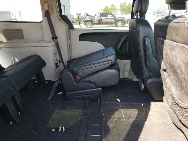 2017 Dodge Grand Caravan Crew