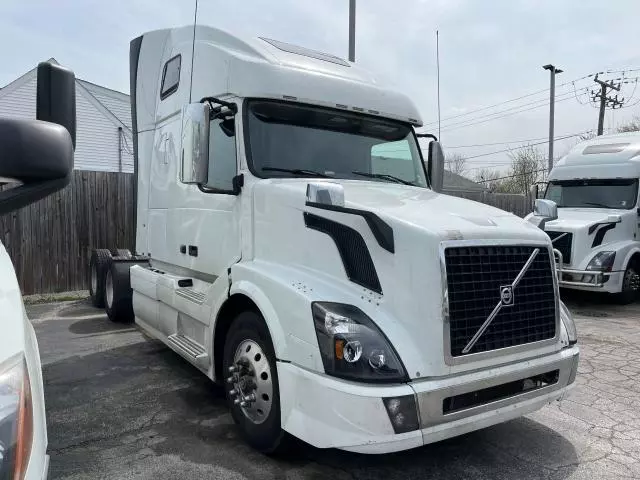 2018 Volvo VN VNL