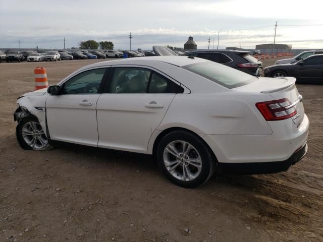 2018 Ford Taurus SEL