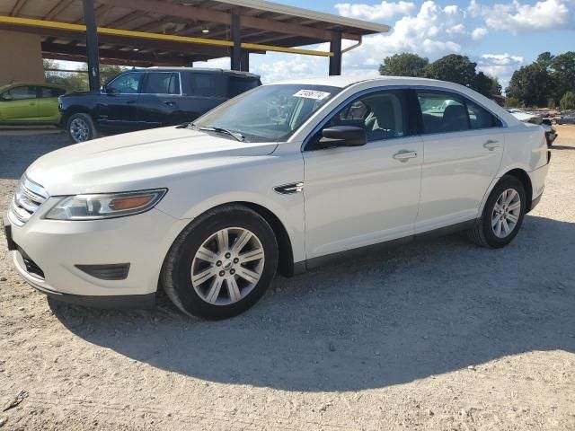 2011 Ford Taurus SE