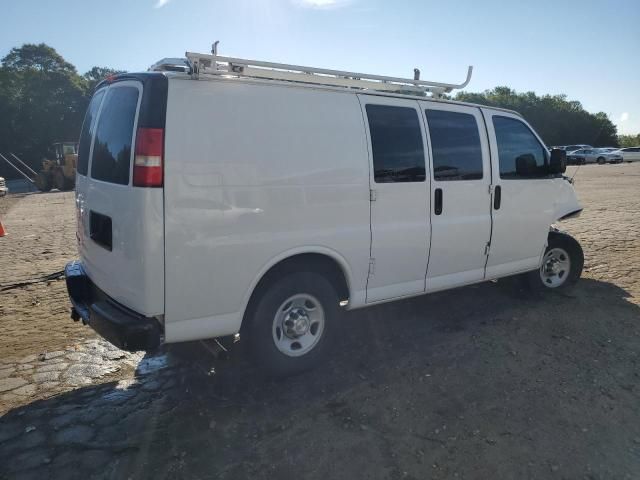 2015 Chevrolet Express G2500