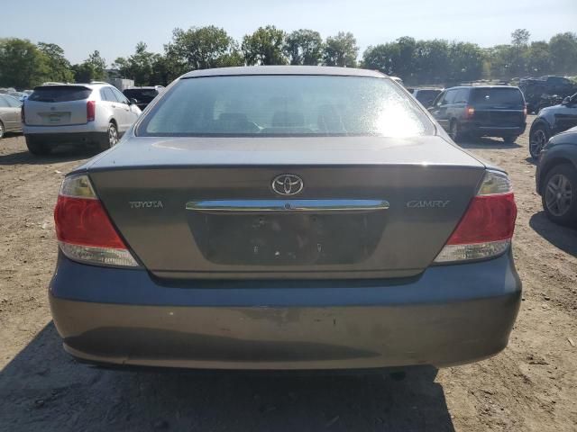 2005 Toyota Camry LE