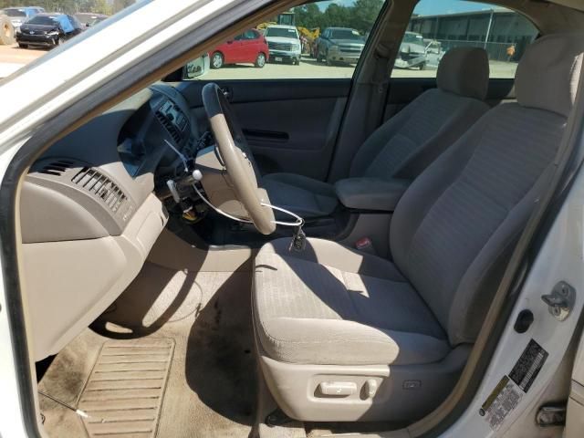 2005 Toyota Camry LE