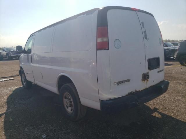 2004 Chevrolet Express G2500