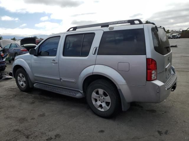 2007 Nissan Pathfinder LE