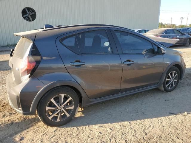 2018 Toyota Prius C