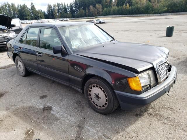 1989 Mercedes-Benz 300 E