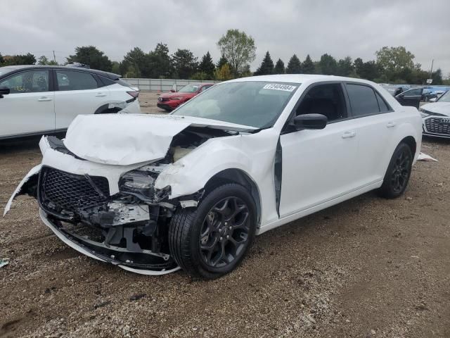 2021 Chrysler 300 Touring