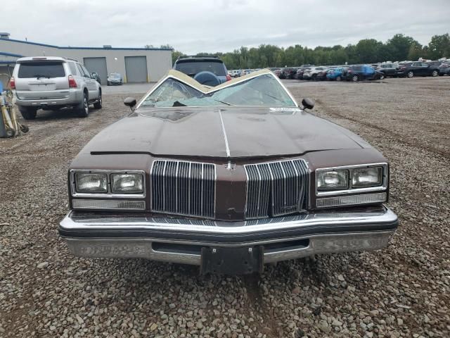 1977 Oldsmobile Cutlass SU