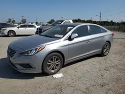 Vehiculos salvage en venta de Copart Indianapolis, IN: 2016 Hyundai Sonata SE