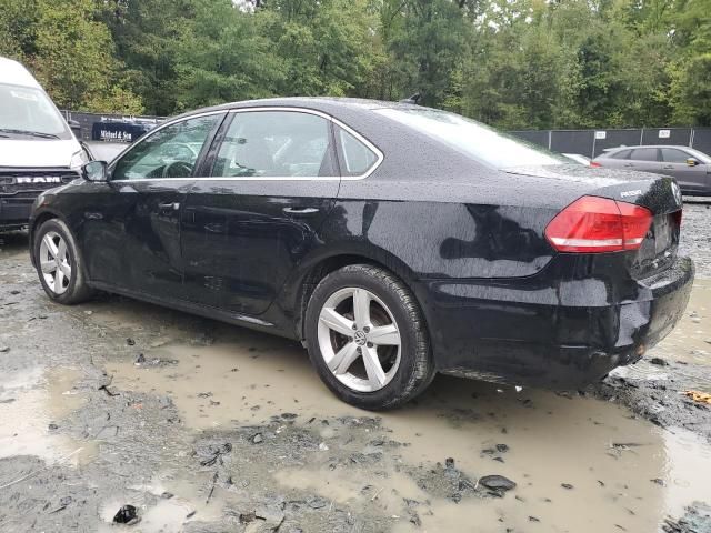 2013 Volkswagen Passat SE