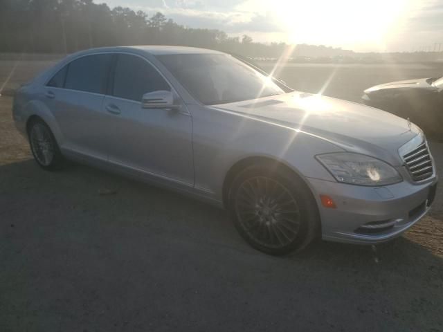 2010 Mercedes-Benz S 550