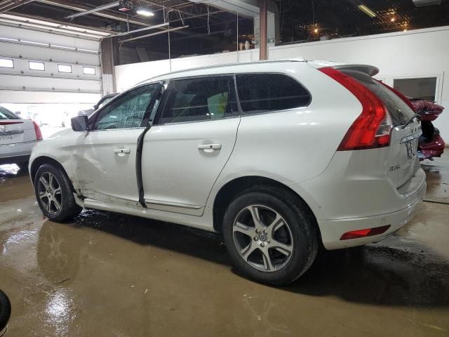 2015 Volvo XC60 T6 Premier