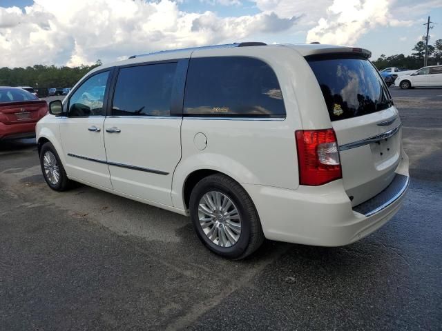 2012 Chrysler Town & Country Limited