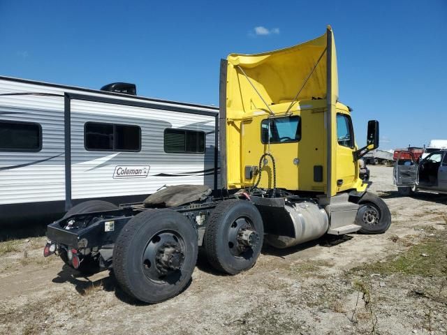 2021 Peterbilt 579