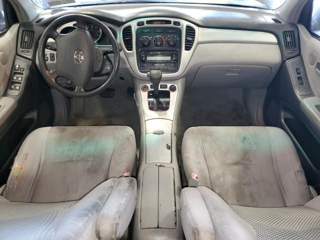 2004 Toyota Highlander