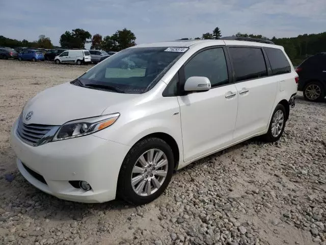 2017 Toyota Sienna XLE