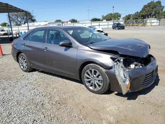 2017 Toyota Camry Hybrid