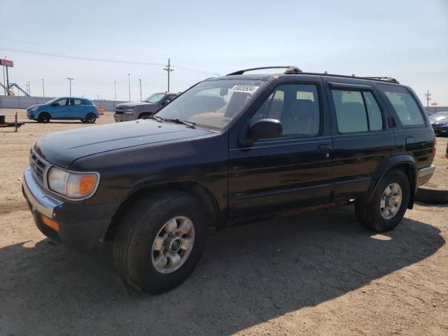 1999 Nissan Pathfinder LE