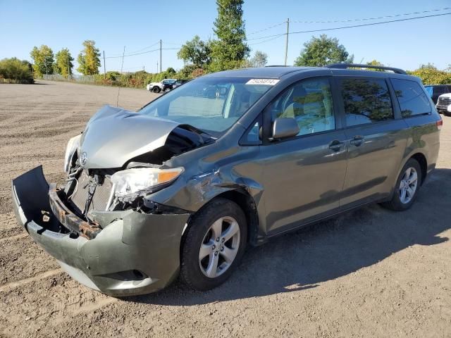 2011 Toyota Sienna LE