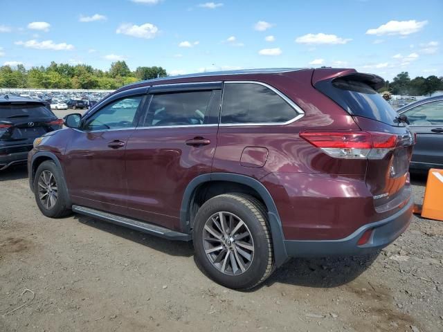 2017 Toyota Highlander SE