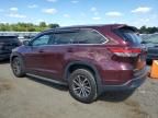 2017 Toyota Highlander SE